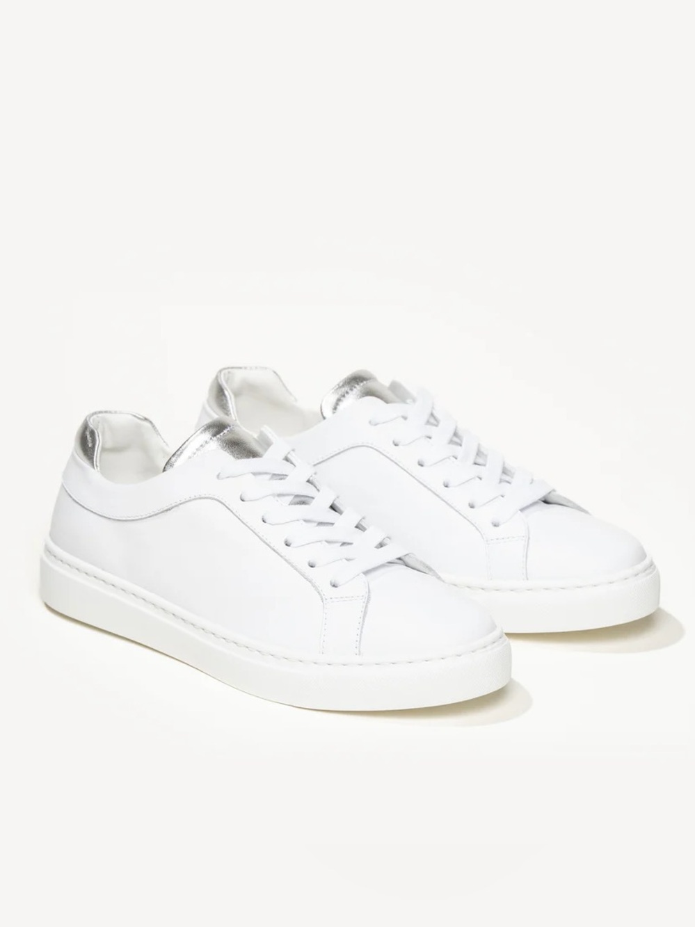 M. Gemi The Palestra Due white and silver. Women’s size 10.